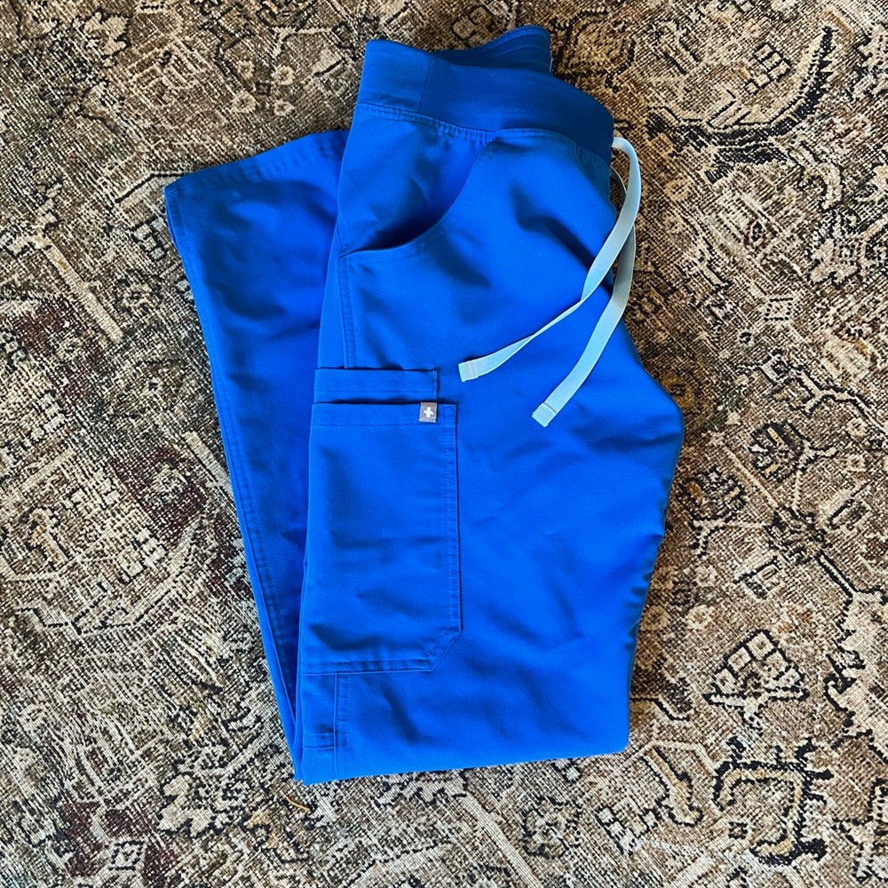 Figs Scrub Pants Women's Royal Blue Kade Cargo Scrub Pants